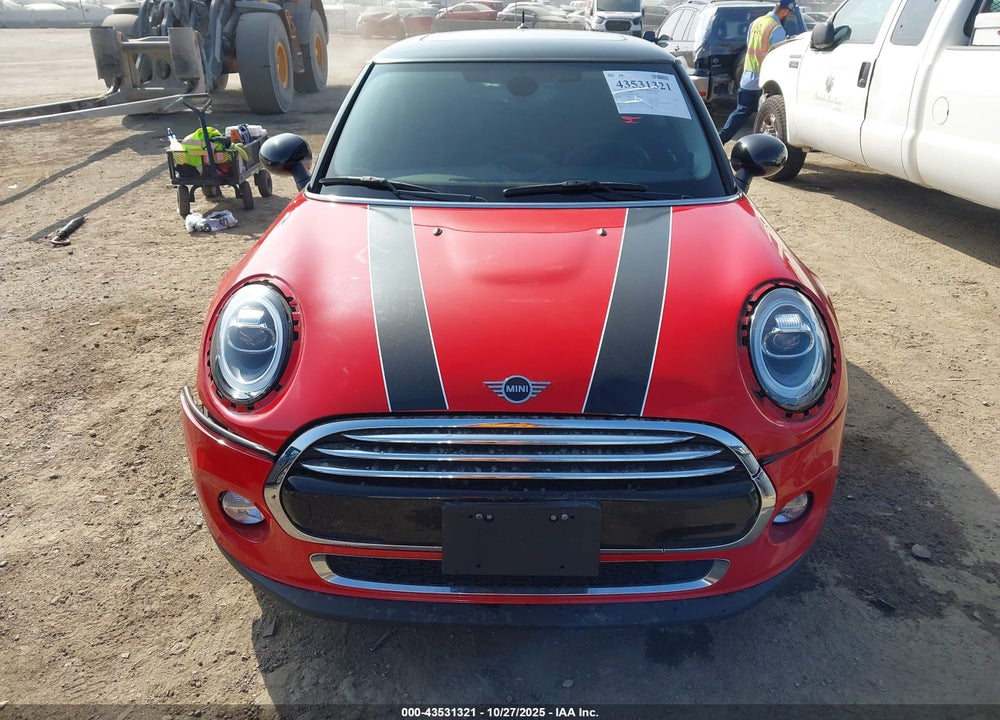 2019 MINI HARDTOP COOPER VIN: WMWXP5C5XK2H95709