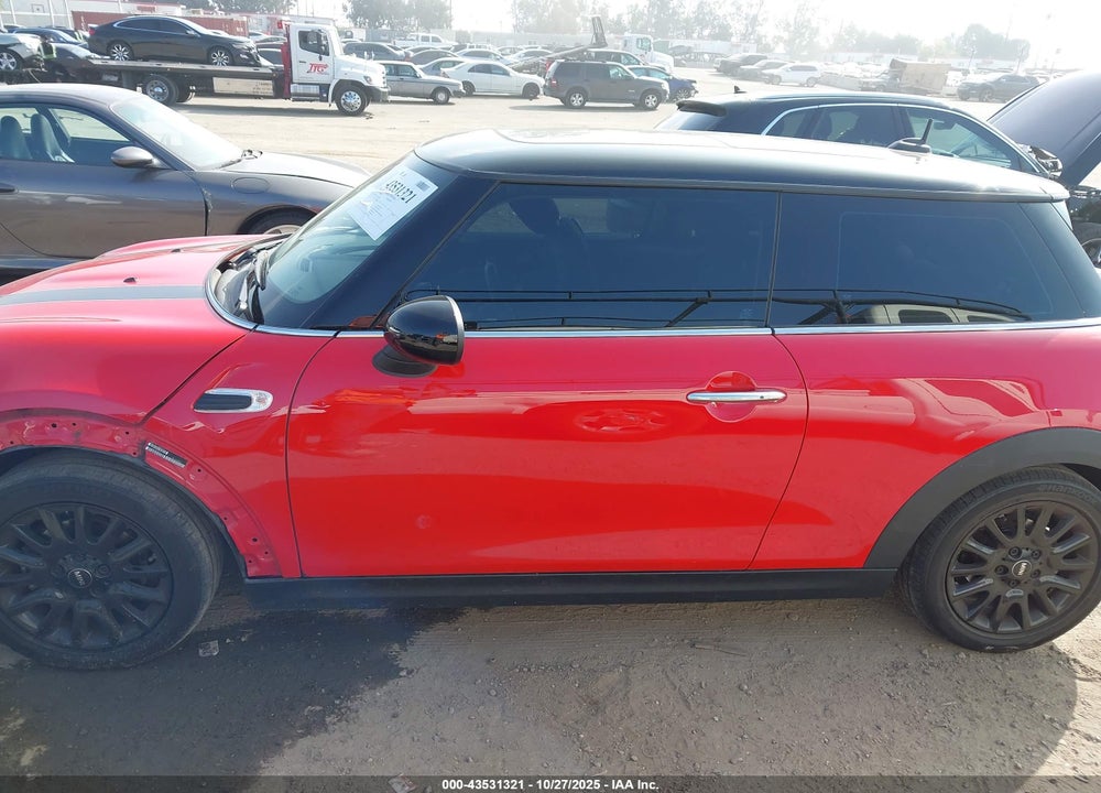 2019 MINI HARDTOP COOPER VIN: WMWXP5C5XK2H95709
