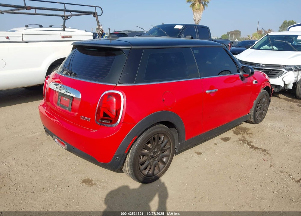 2019 MINI HARDTOP COOPER VIN: WMWXP5C5XK2H95709