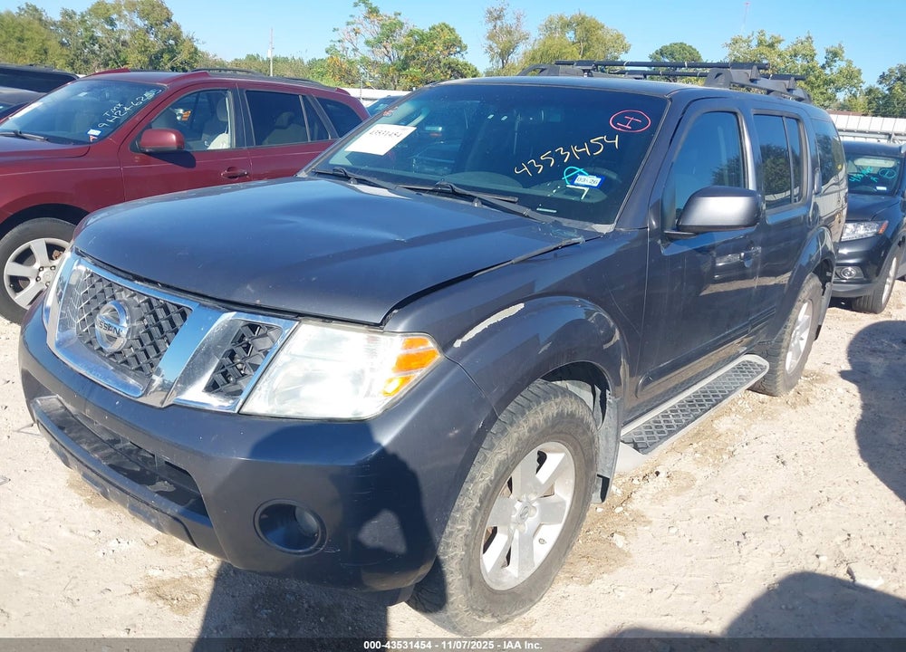 2011 NISSAN PATHFINDER SV VIN: 5N1AR1NN5BC617539