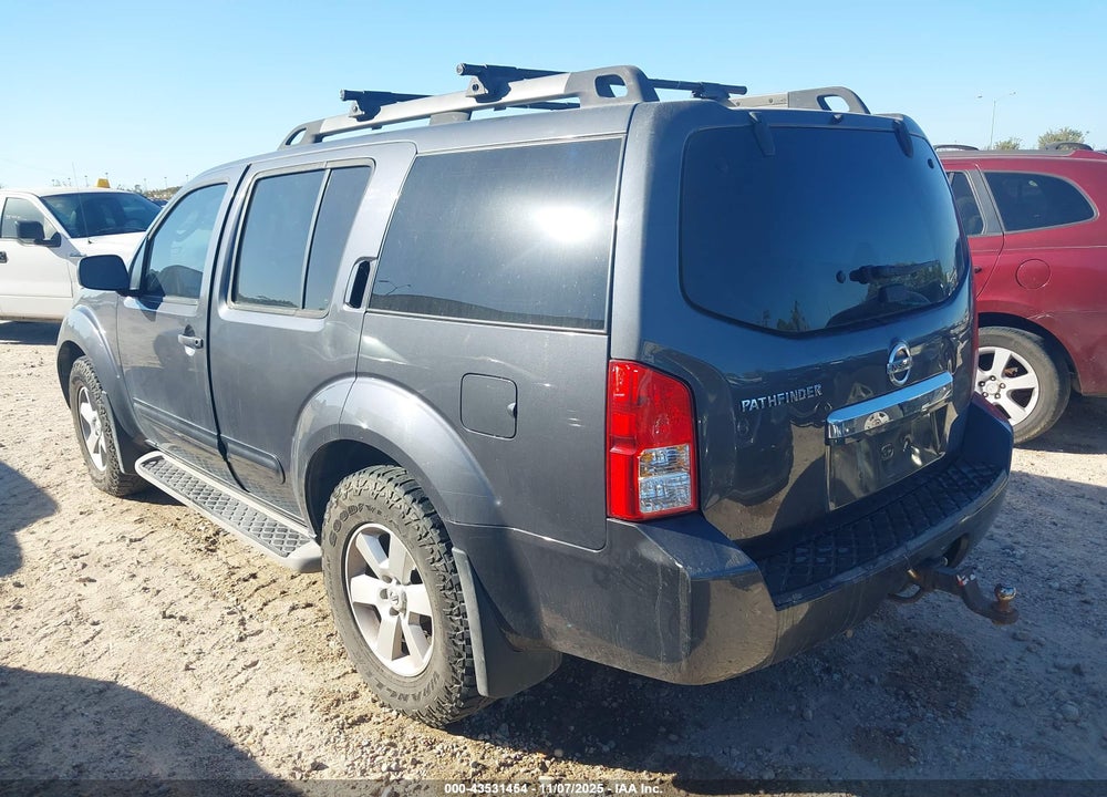 2011 NISSAN PATHFINDER SV VIN: 5N1AR1NN5BC617539