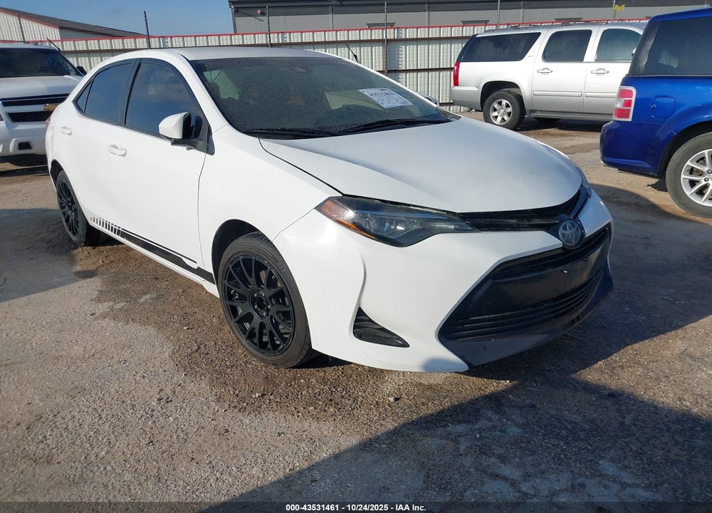 2018 TOYOTA COROLLA LE VIN: 2T1BURHE4JC107223