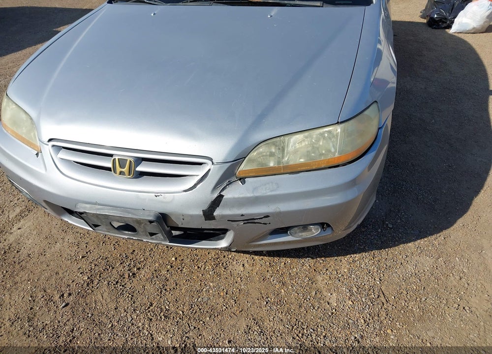 2002 HONDA ACCORD 3.0 EX VIN: 1HGCG22562A007028