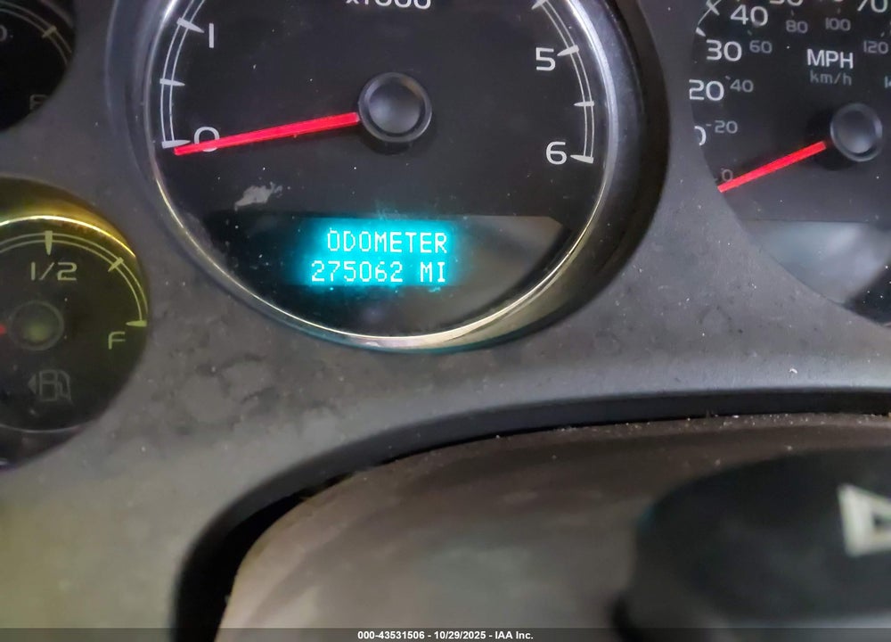 2008 GMC YUKON VIN: 1GKFC13098R236211
