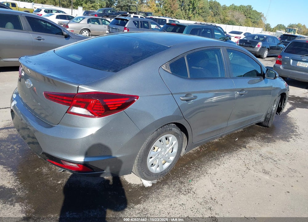 2019 HYUNDAI ELANTRA VIN: KMHD74LF0KU852585