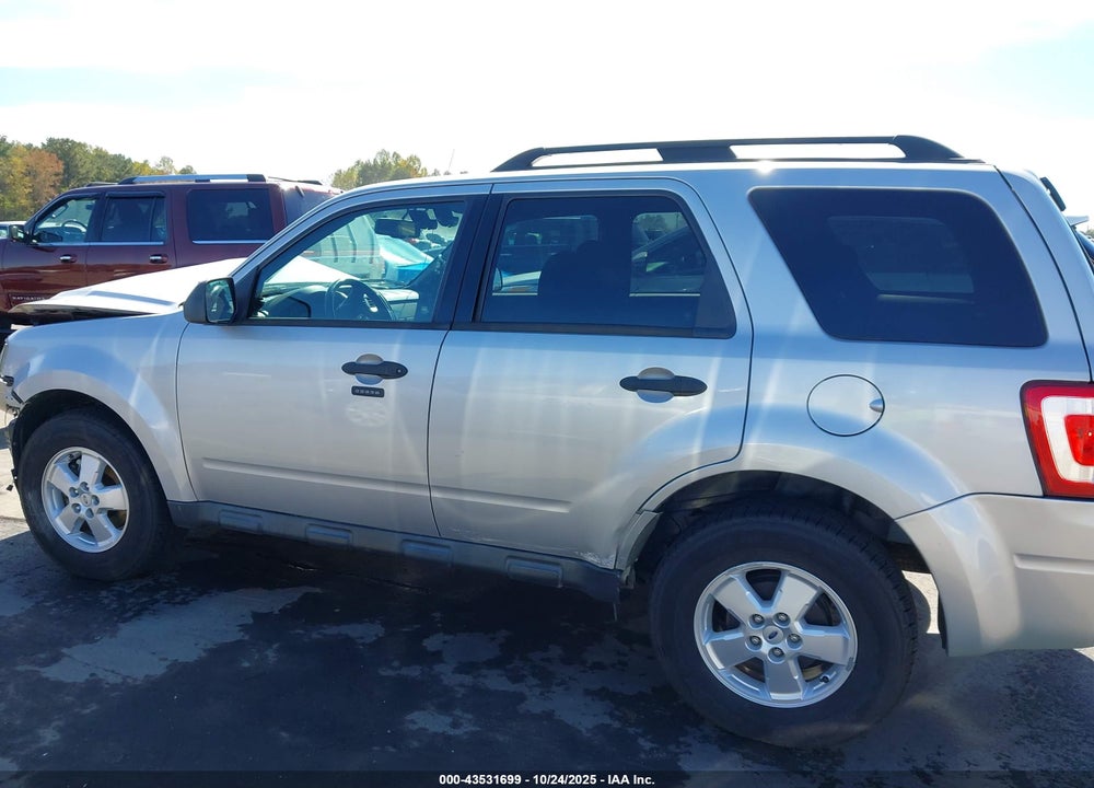2009 FORD ESCAPE VIN: 1FMCU037X9KD05285