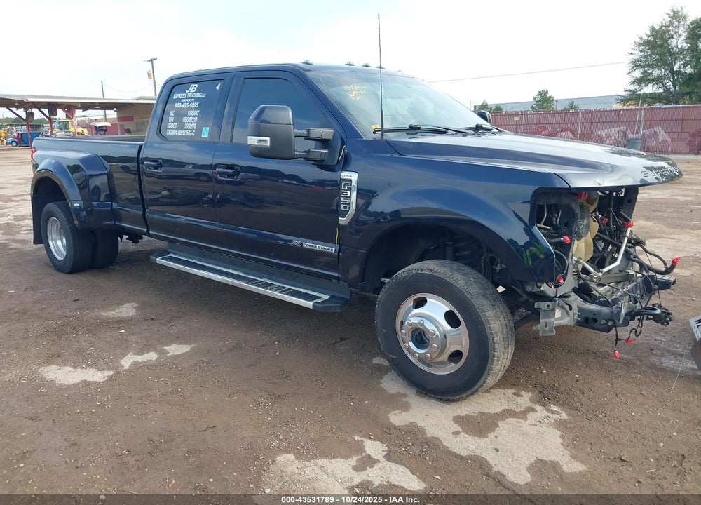 2022 FORD F-350 LARIAT VIN: 1FT8W3DT8NEG02310