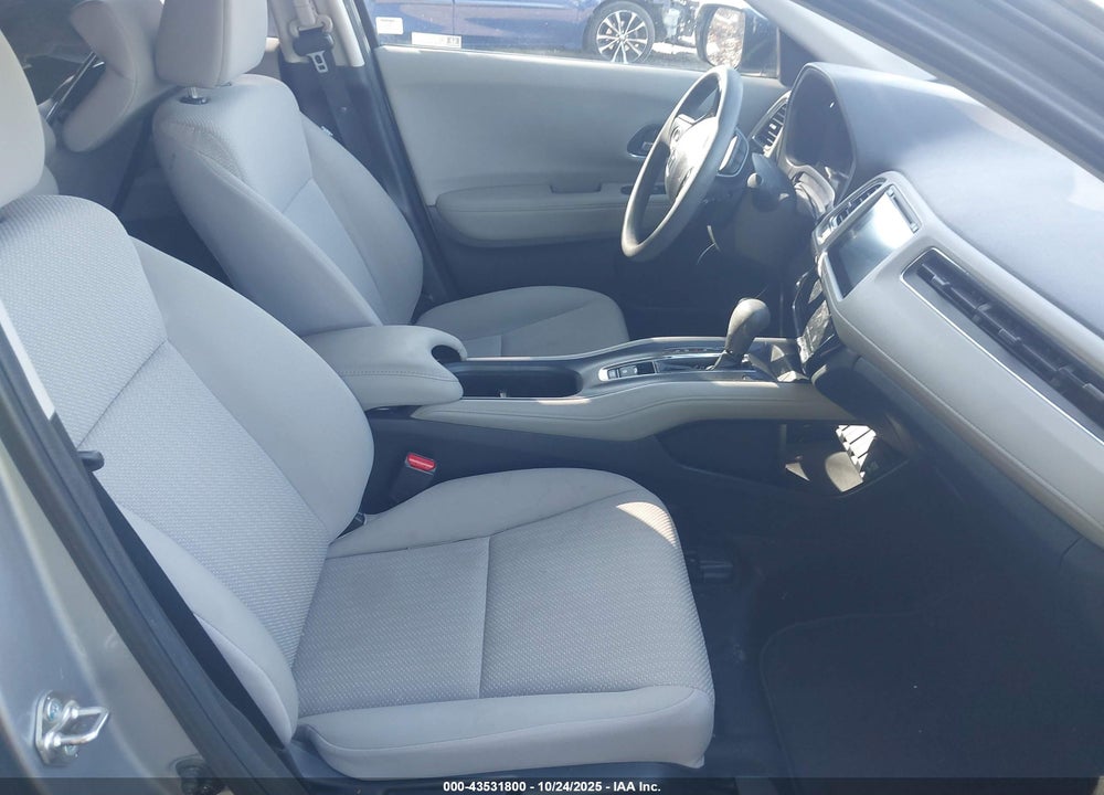 2018 HONDA HR-V VIN: 3CZRU5H59JM709642