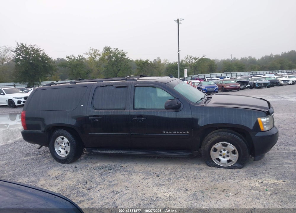 2008 CHEVROLET SUBURBAN 1500 LT VIN: 3GNFC16048G241346