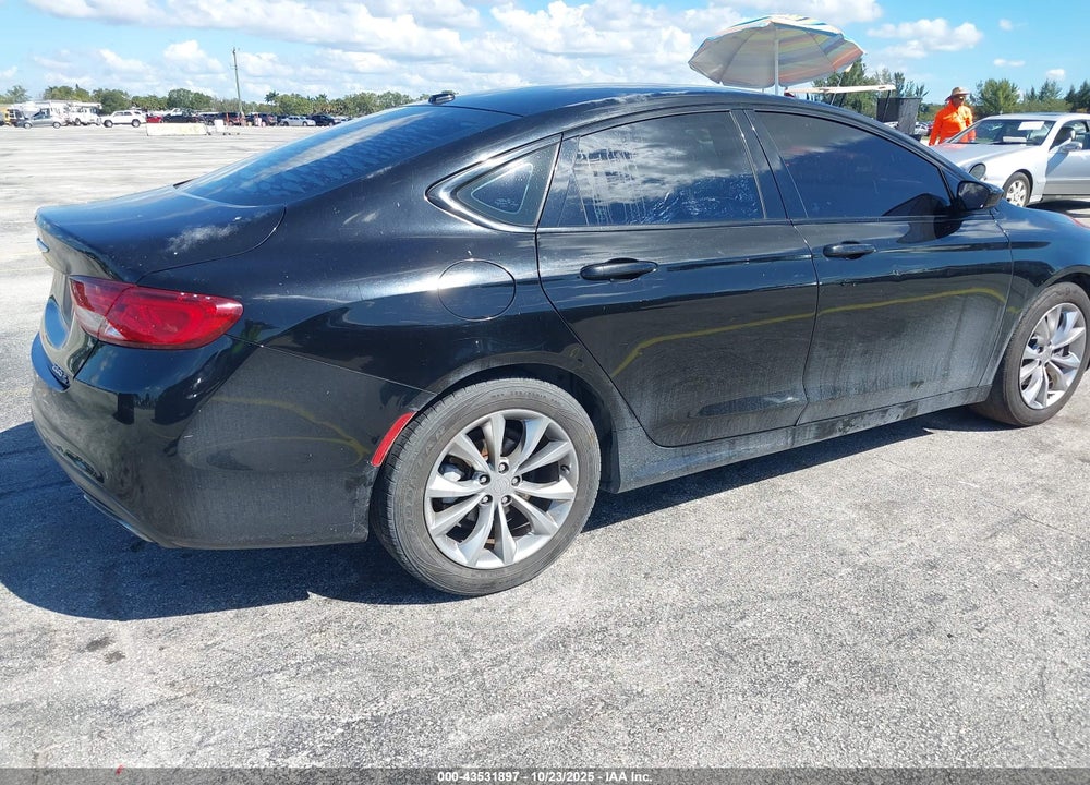 2016 CHRYSLER 200 VIN: 1C3CCCBB8GN175456