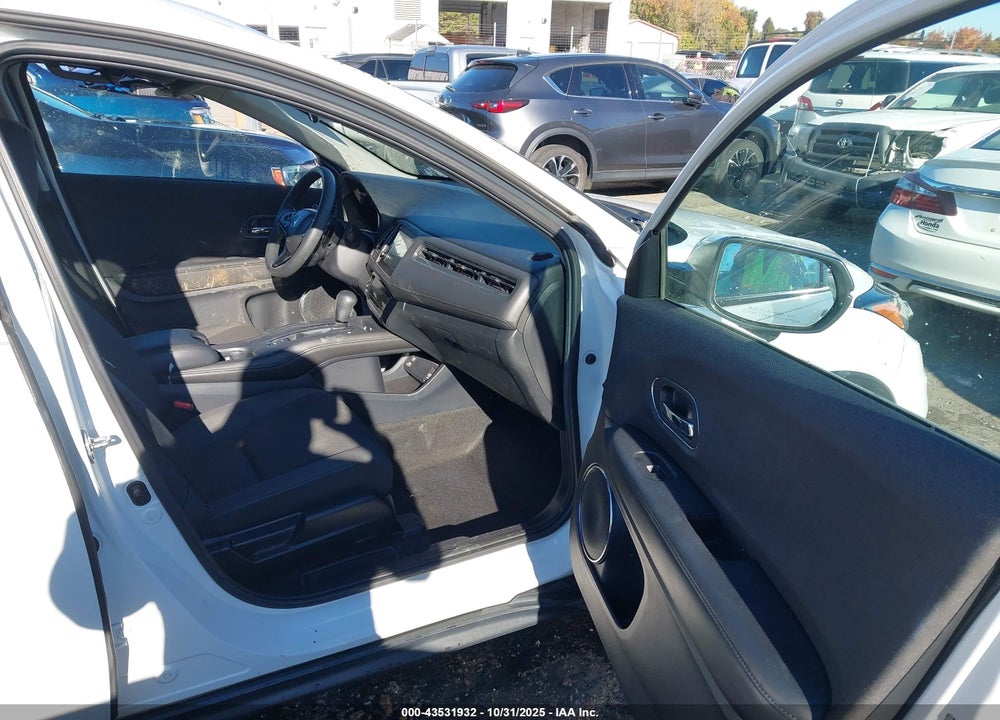 2019 HONDA HR-V EX VIN: 3CZRU5H58KM722657