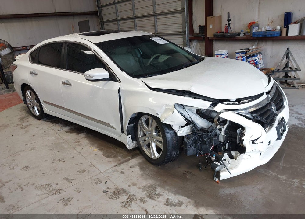 2015 NISSAN ALTIMA 3.5 SL VIN: 1N4BL3AP6FC239031