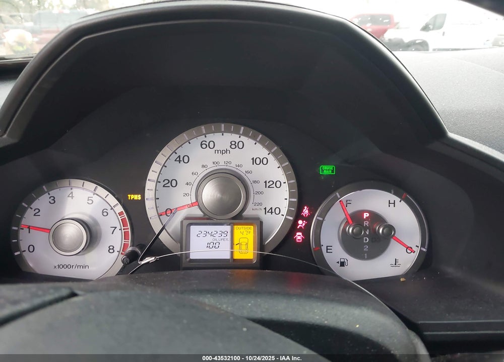 2011 HONDA PILOT EX-L VIN: 5FNYF4H55BB078139