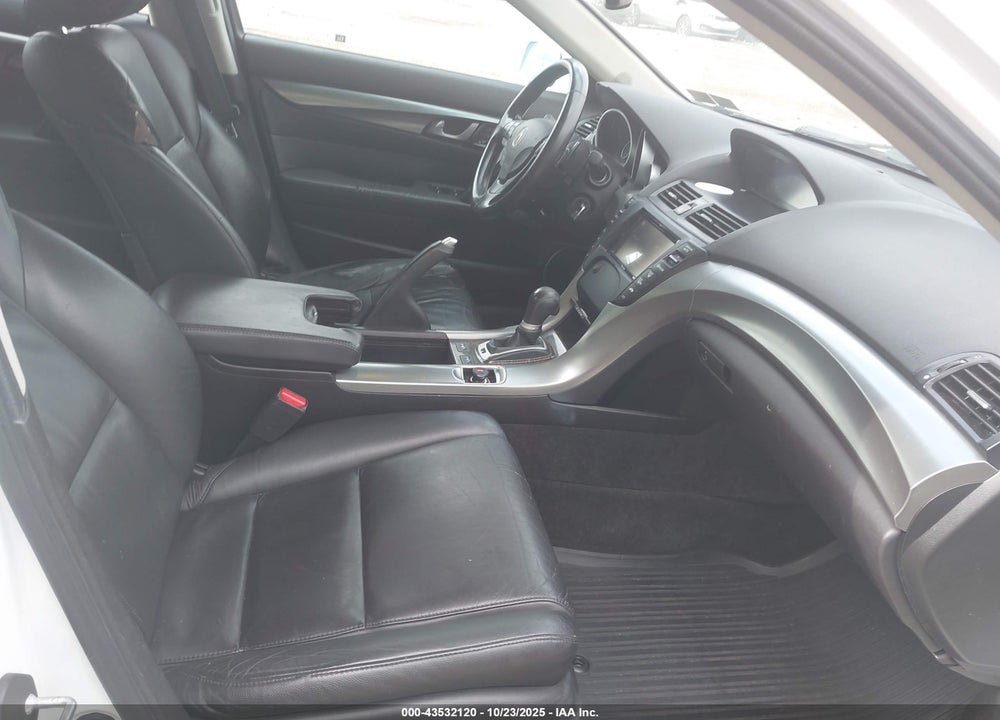 2010 ACURA TL VIN: 19UUA8F26AA024712