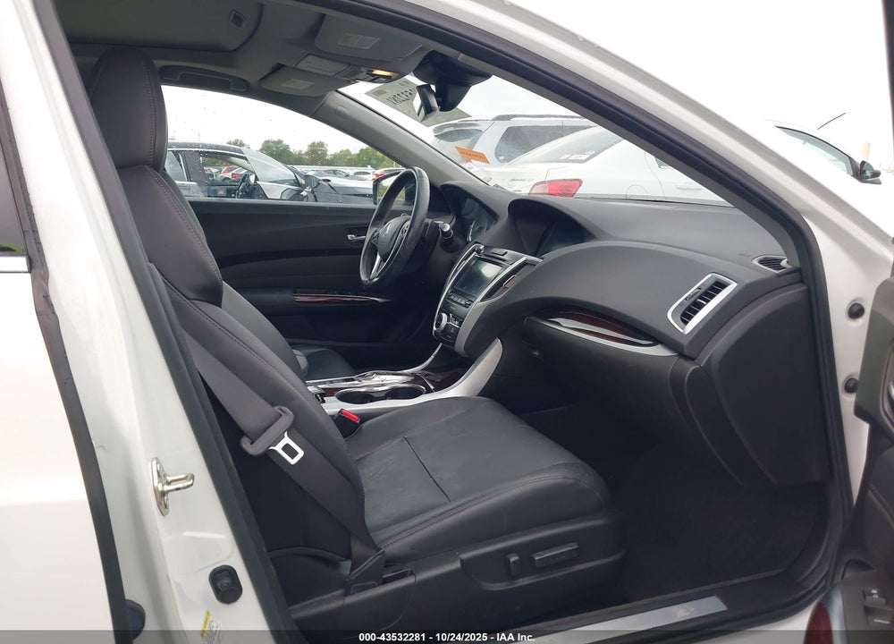 2017 ACURA TLX VIN: 19UUB2F7XHA003846