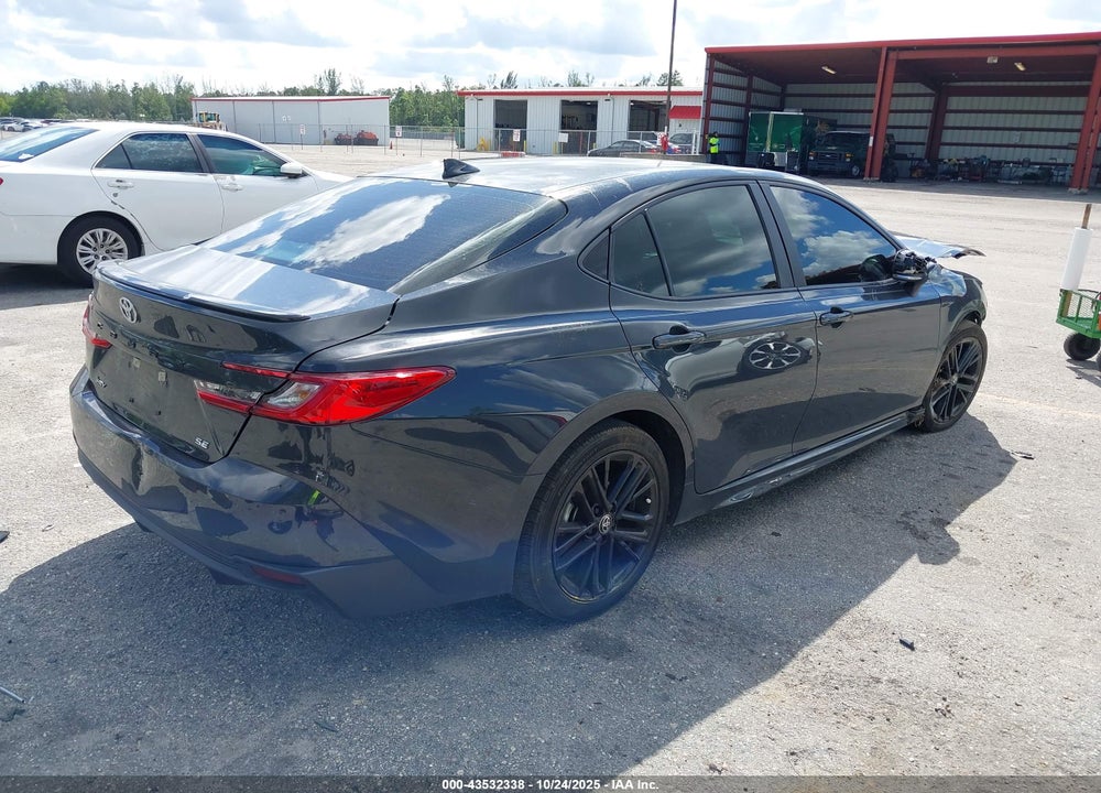 2025 TOYOTA CAMRY SE VIN: 4T1DAACKXSU555577