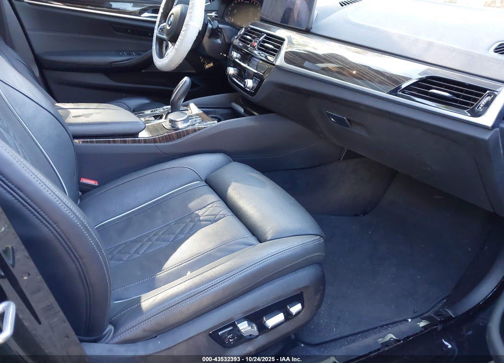 2021 BMW M550I XDRIVE VIN: WBA13BK0XMCG83687