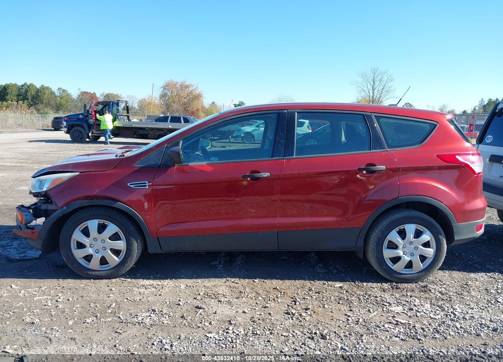 2014 FORD ESCAPE S VIN: 1FMCU0F71EUC57184