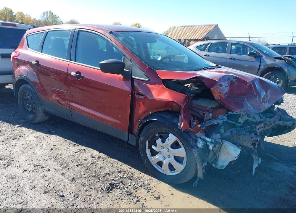 2014 FORD ESCAPE S VIN: 1FMCU0F71EUC57184