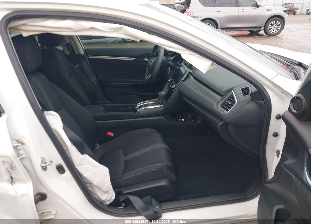 2018 HONDA CIVIC EX VIN: 19XFC2F7XJE005037