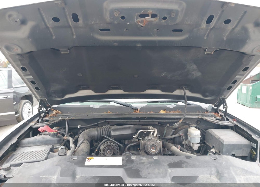 2011 CHEVROLET SILVERADO 1500 VIN: 1GCNKPEX8BZ272728