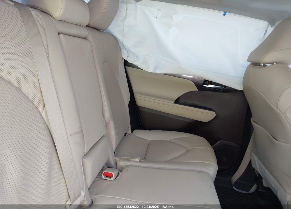 2020 TOYOTA HIGHLANDER VIN: 5TDYZRAH5LS023809