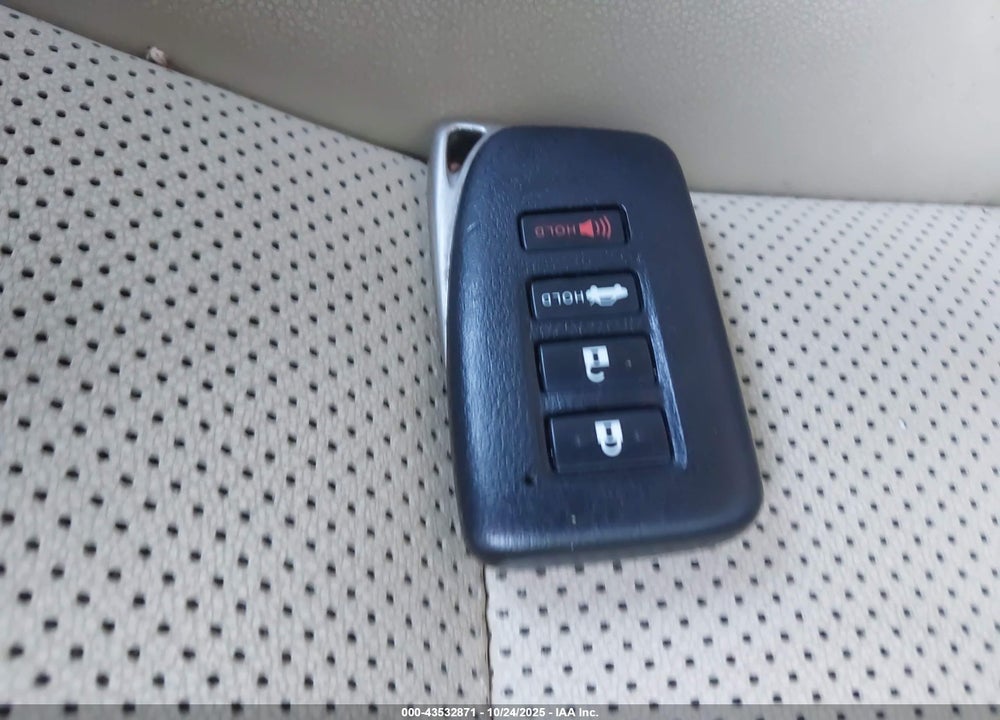 2015 LEXUS IS 250 VIN: JTHBF1D20F5076384