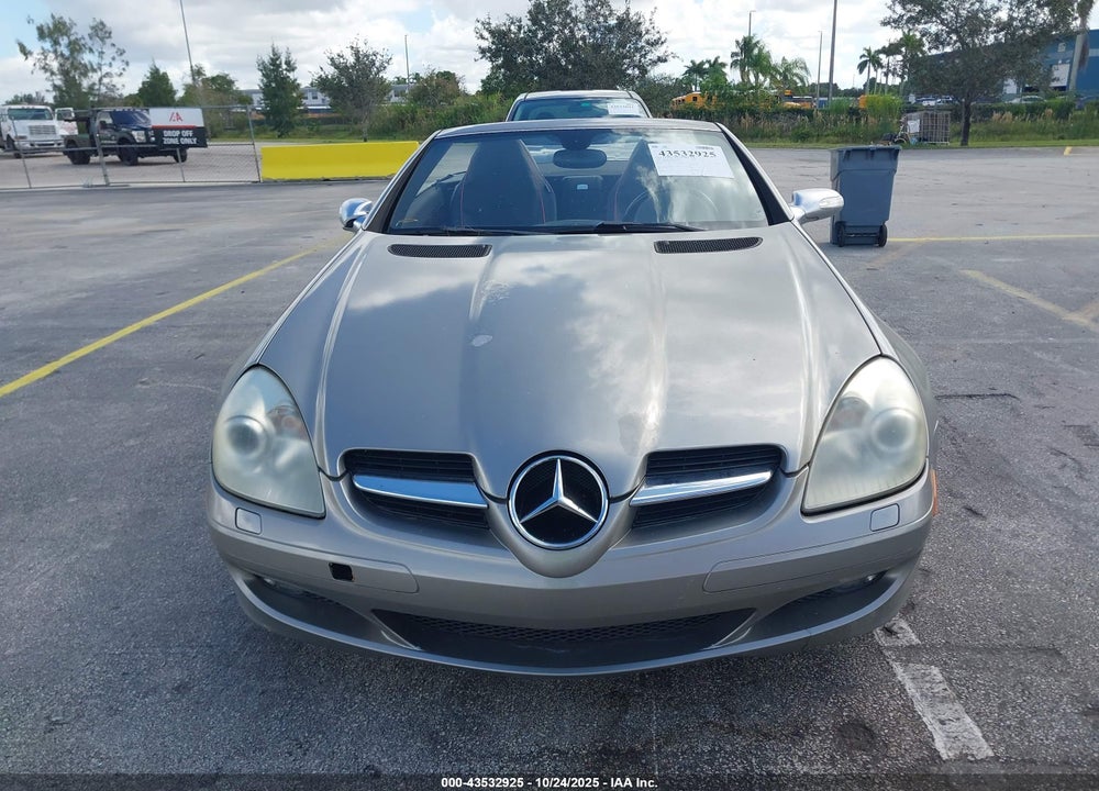 2005 MERCEDES-BENZ SLK 350 VIN: WDBWK56F75F026031