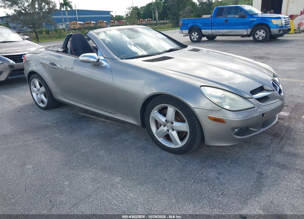 2005 MERCEDES-BENZ SLK 350 VIN: WDBWK56F75F026031