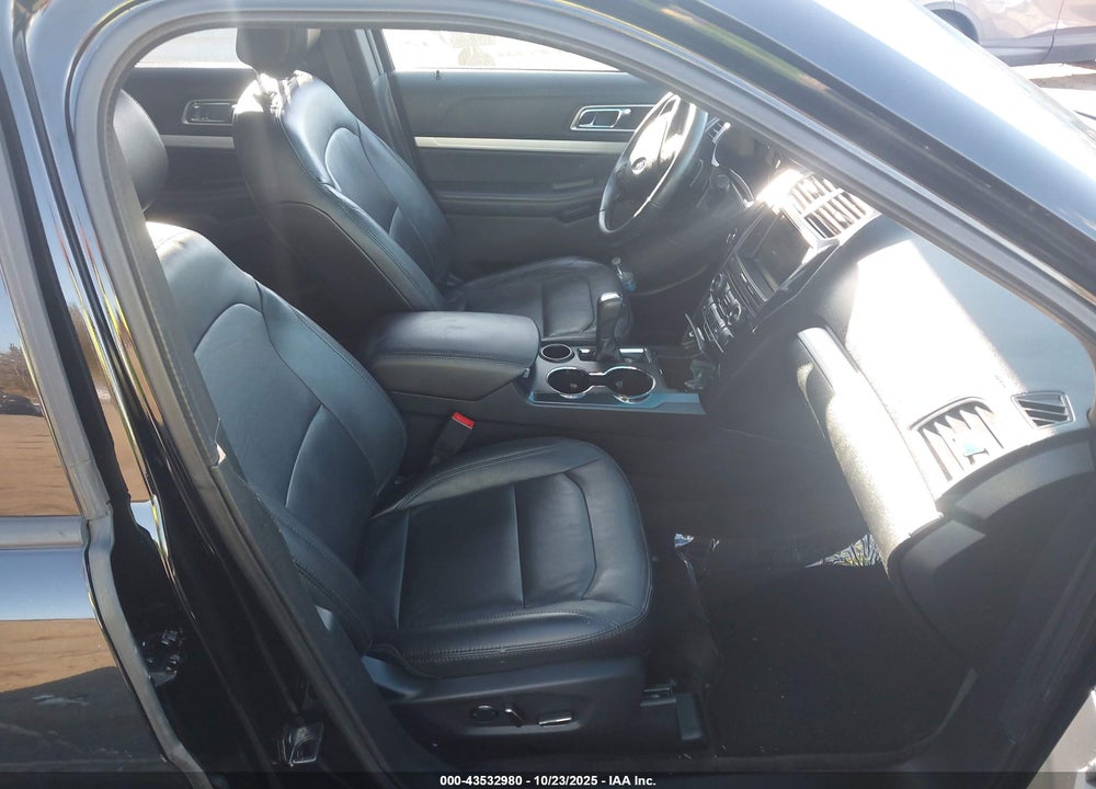 2016 FORD EXPLORER VIN: 1FM5K7D88GGB51173