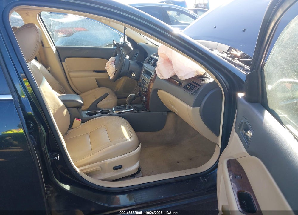 2010 FORD FUSION VIN: 3FAHP0JA8AR177117