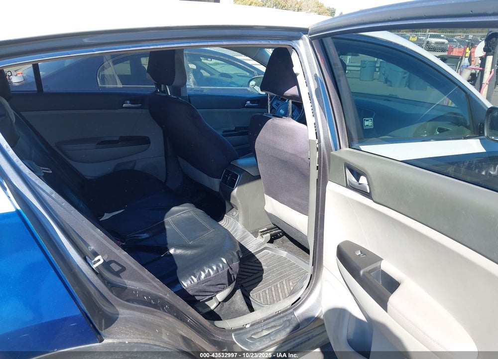 2017 KIA SPORTAGE LX VIN: KNDPM3AC6H7123897
