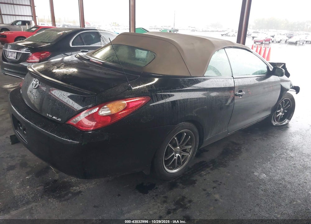 2005 TOYOTA CAMRY SOLARA SLE VIN: 4T1FA38P25U062652