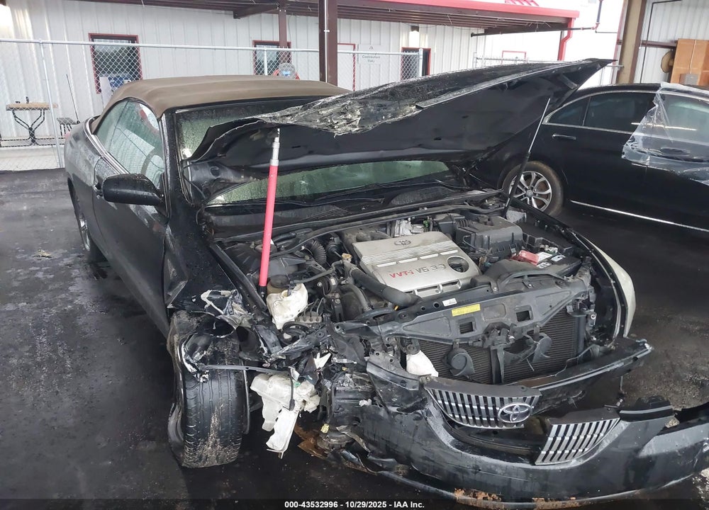 2005 TOYOTA CAMRY SOLARA SLE VIN: 4T1FA38P25U062652