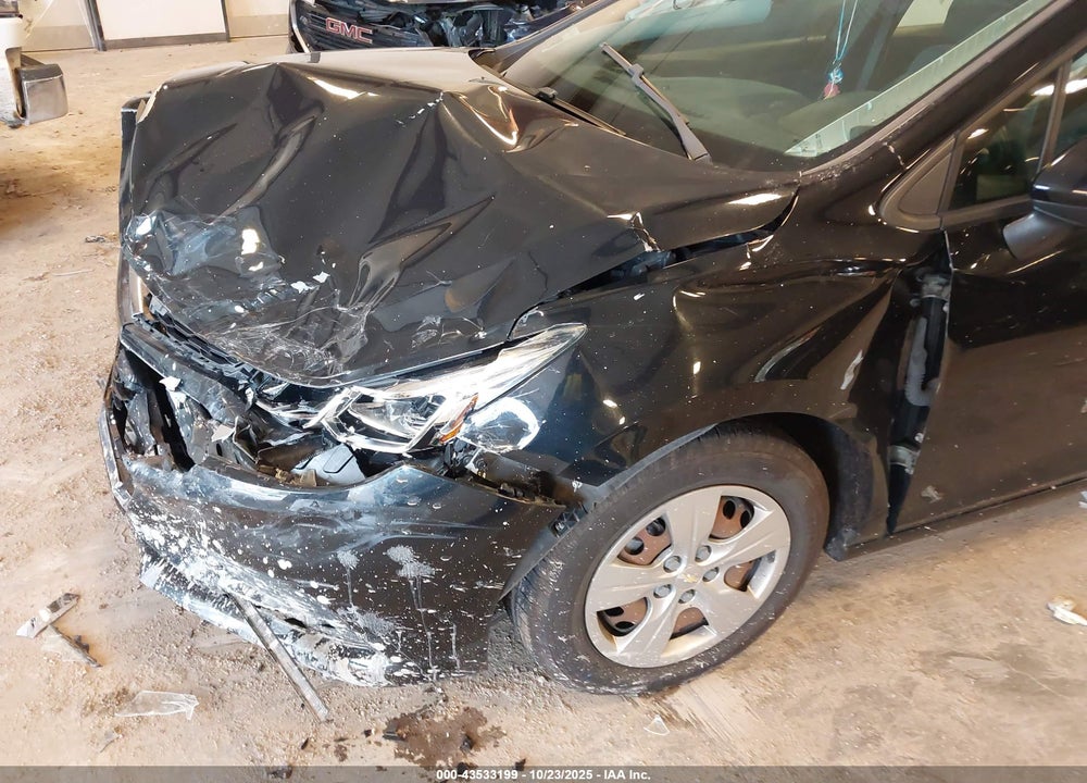 2017 CHEVROLET CRUZE LS AUTO VIN: 1G1BC5SM8H7124686