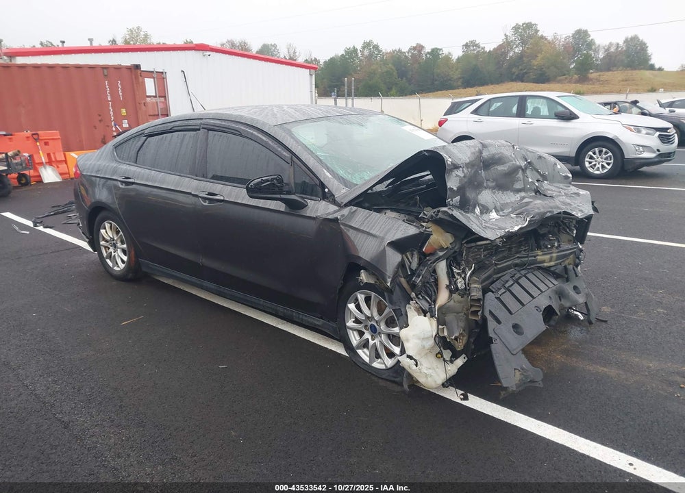 2016 FORD FUSION S VIN: 3FA6P0G7XGR190432