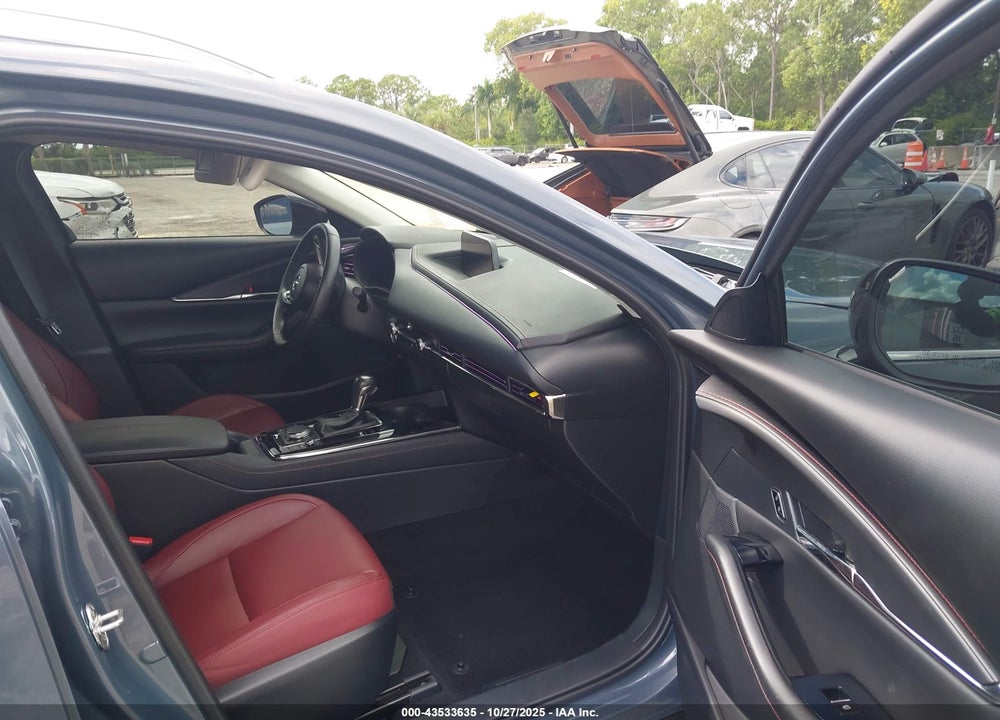 2022 MAZDA CX-30 VIN: 3MVDMBCL9NM435190