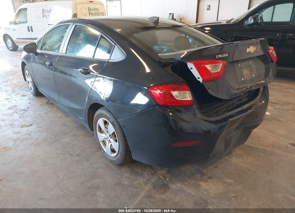 2017 CHEVROLET CRUZE VIN: 1G1BC5SM4H7152095