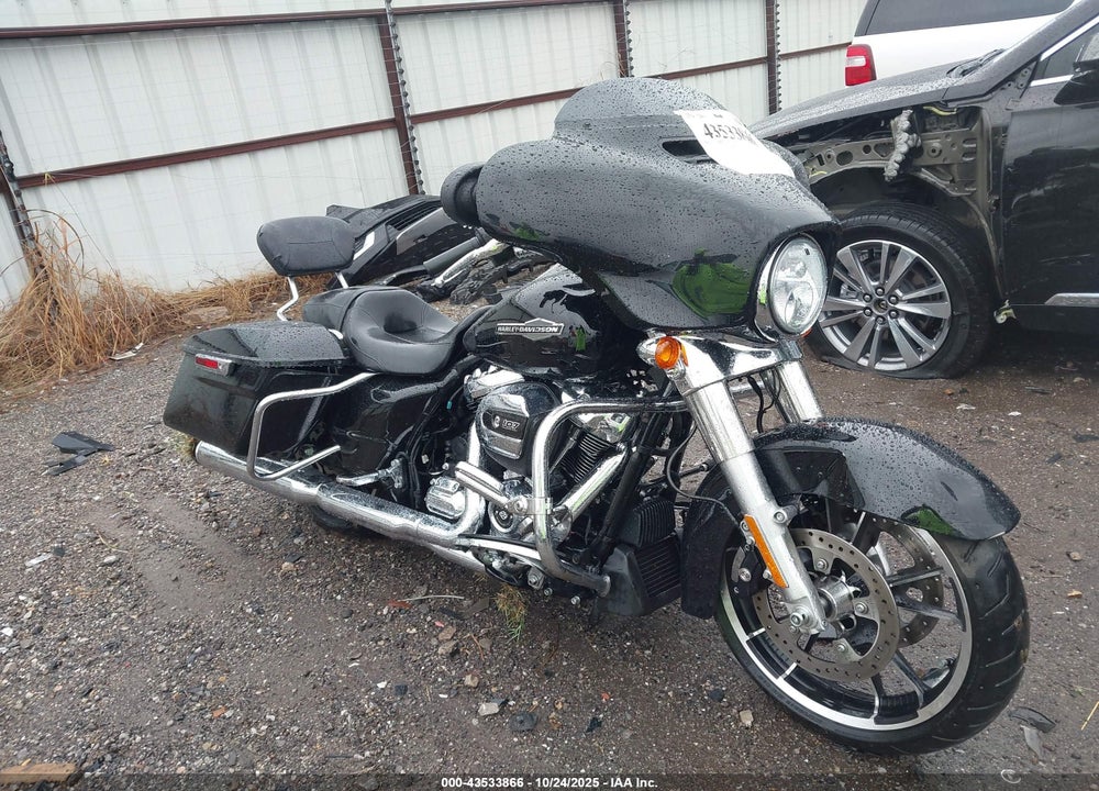 2023 HARLEY-DAVIDSON FLHX VIN: 1HD1KBC11PB628340