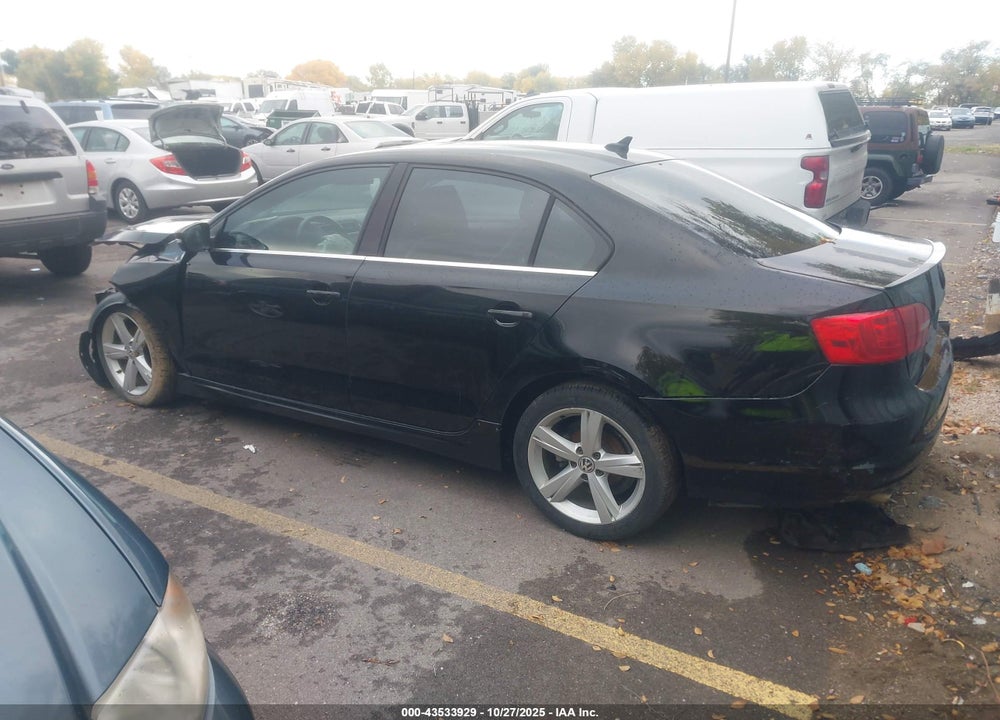 2014 VOLKSWAGEN JETTA 2.0L TDI VIN: 3VWLL7AJXEM333053