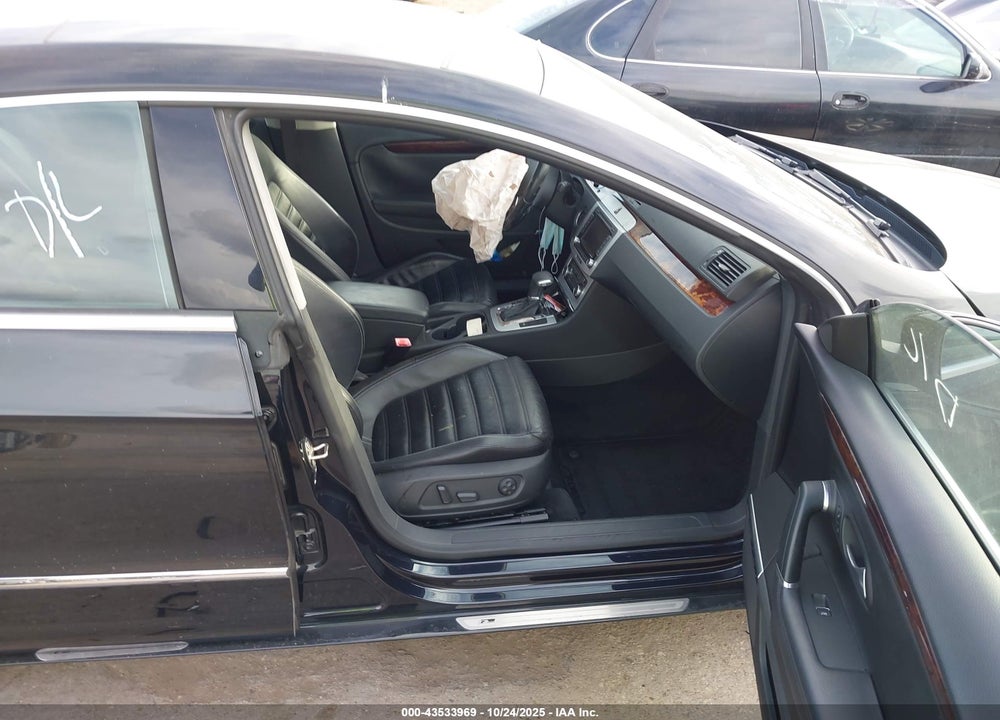 2010 VOLKSWAGEN CC VIN: WVWGU7AN5AE554306