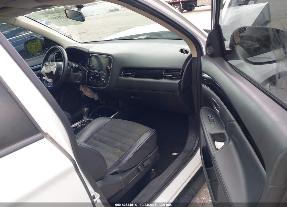 2019 MITSUBISHI OUTLANDER VIN: JA4AZ3A37KZ056109