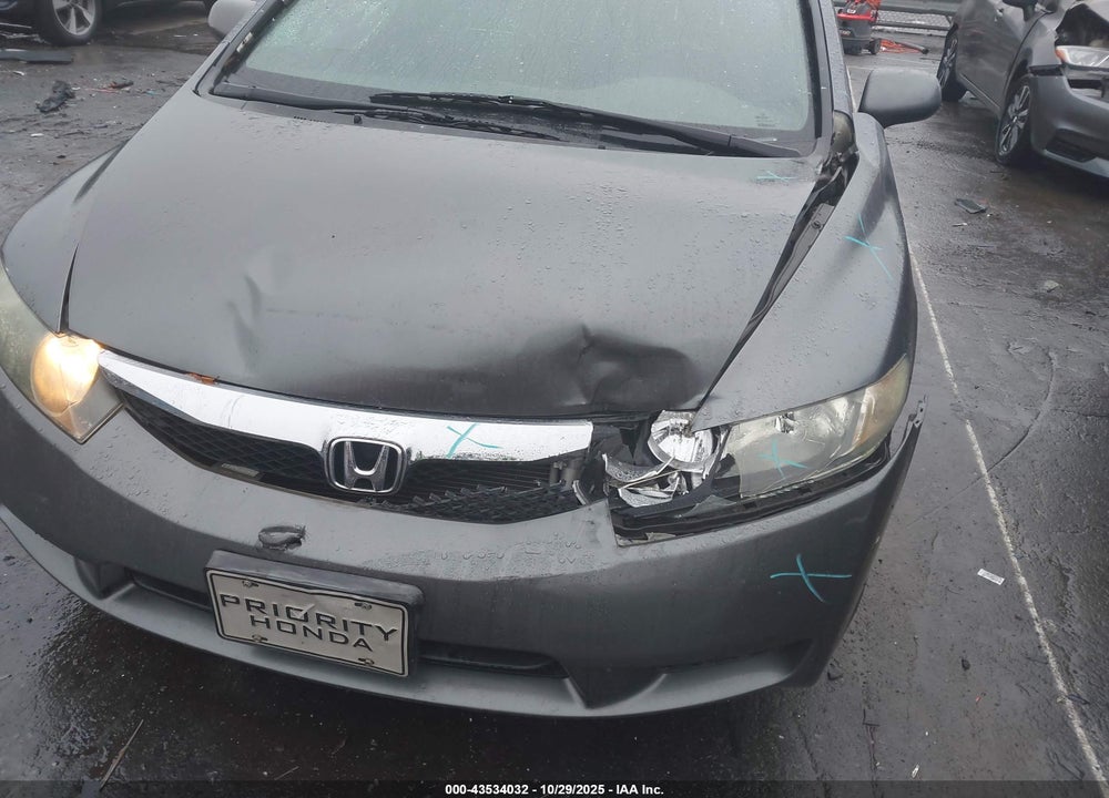 2010 HONDA CIVIC LX VIN: 2HGFA1F56AH304626