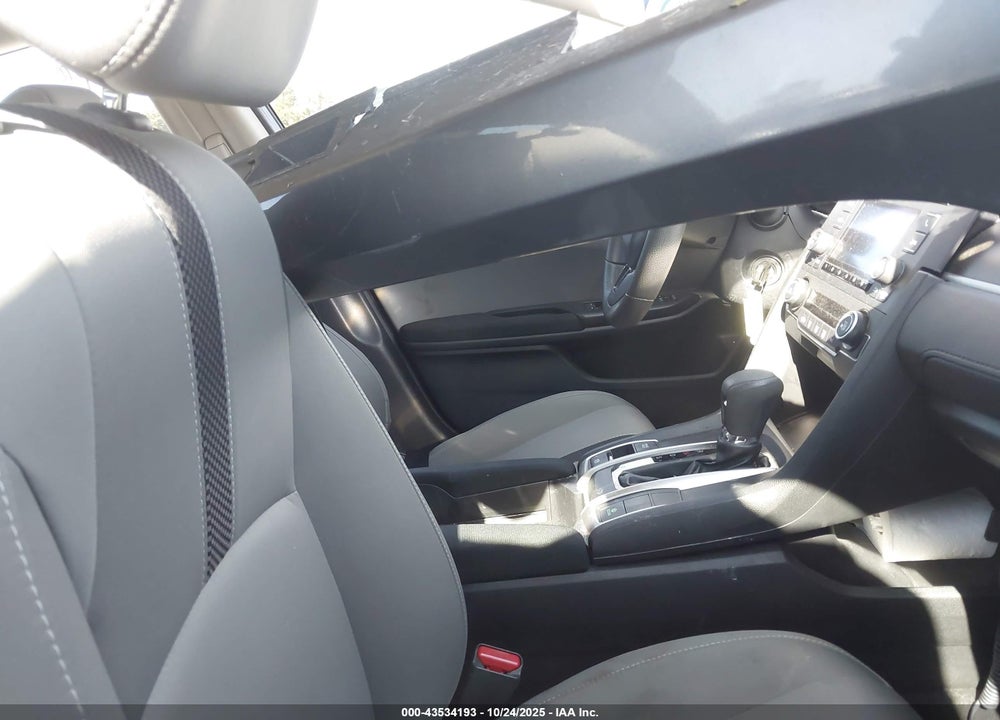 2019 HONDA CIVIC LX VIN: 19XFC2F67KE036450