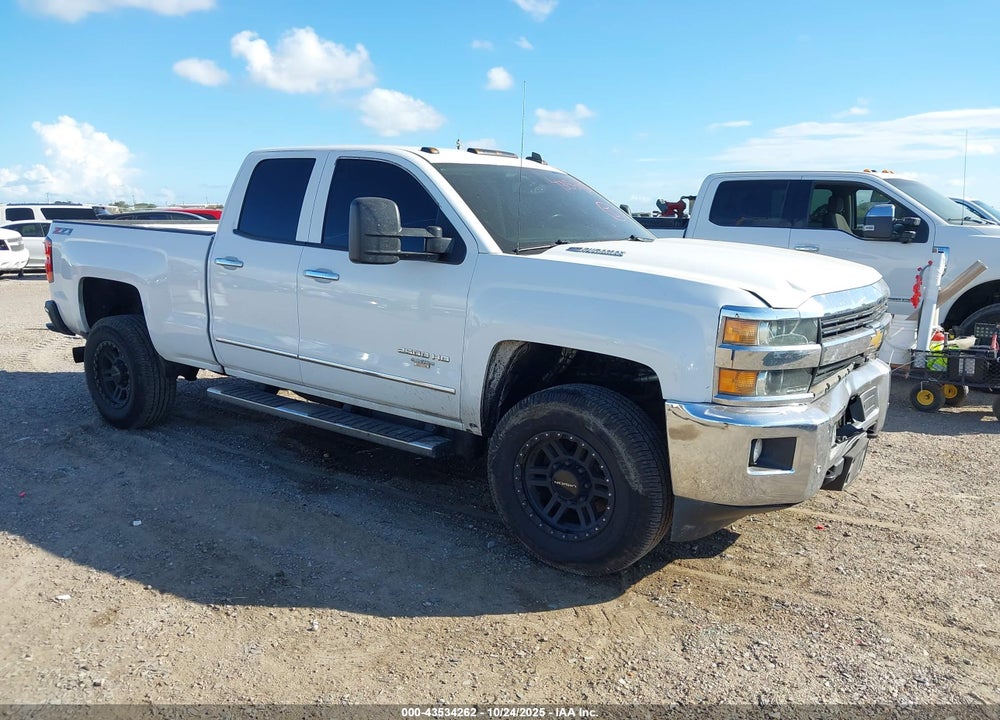 2015 CHEVROLET SILVERADO 2500HD LTZ VIN: 1GC2KWE86FZ121009