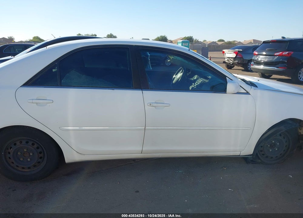 2002 TOYOTA CAMRY LE VIN: JTDBE32K720064386