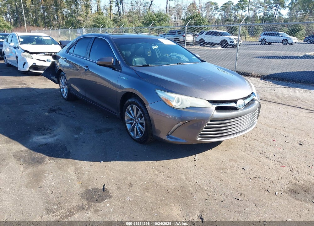 2015 TOYOTA CAMRY HYBRID XLE VIN: 4T1BD1FKXFU171153