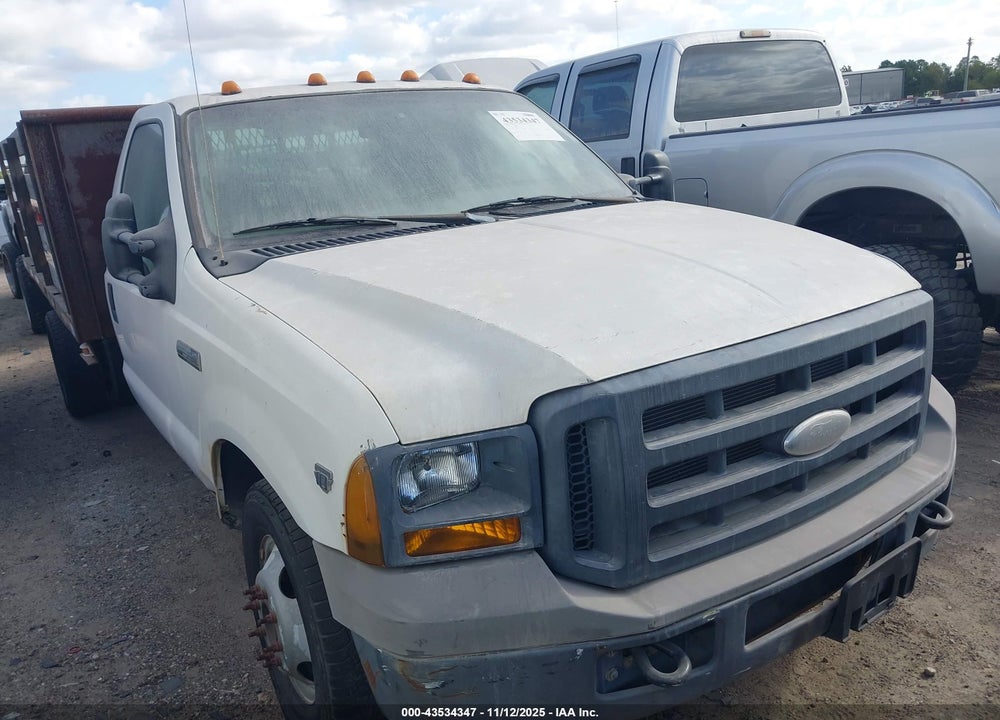 2005 FORD F-350 VIN: 1FDWF36Y05EC07114