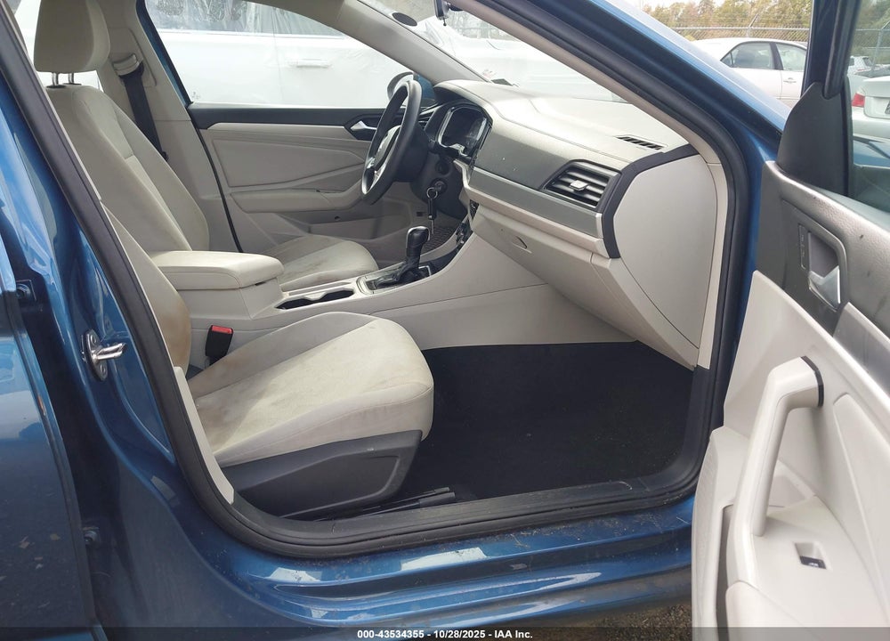 2019 VOLKSWAGEN JETTA 1.4T R-LINE/1.4T S/1.4T SE VIN: 3VWC57BU0KM152025