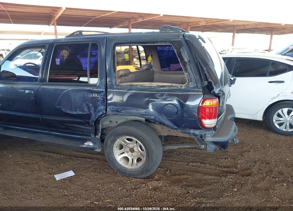 2000 FORD EXPLORER LIMITED VIN: 1FMDU85P6YZB43659